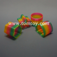 4 shapes assorted rainbow spring slinky tm03715