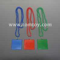 bead necklace with square pendant tm05566