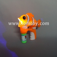 flashing clownfish bubble gun tm02899
