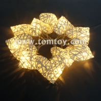 rattan heart string lights tm04337